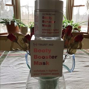 Trust MD Booty Booster Mask